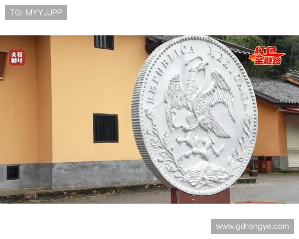 红色眩晕:这3个秘密,隐藏在80%的剧情里,看完让人脊背发凉!